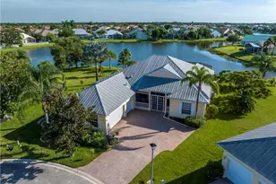 114 NW Rockbridge Ct, Port Saint Lucie, FL 34986 - Photo 1