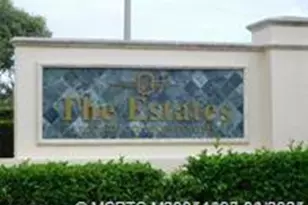 225 SE Kitching Cir, Stuart, FL 34994 - Photo 1