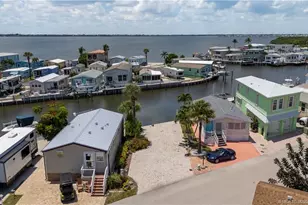 10701 S Ocean Dr, Jensen Beach, FL 34957 - Photo 1