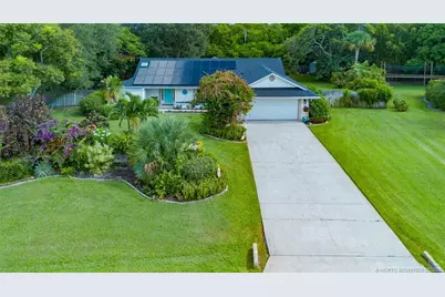 2961 Heather Court, Jensen Beach, FL 34957 - Photo 1