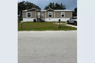 409 Oakmont Avenue, Moore Haven, FL 33471 - Photo 1