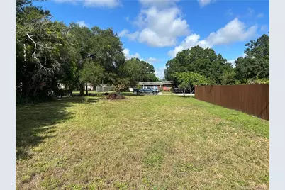 906 S 17th Street, Fort Pierce, FL 34950 - Photo 1