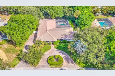 6 Copaire Road, Sewalls Point, FL 34996 - Photo 1