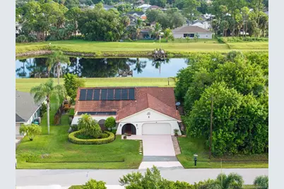 917 SW Abingdon Avenue, Port Saint Lucie, FL 34953 - Photo 1