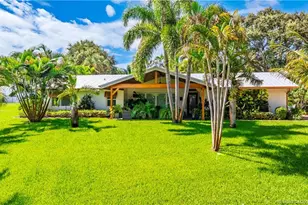1964 NE Lake Pl, Jensen Beach, FL 34957 - Photo 1