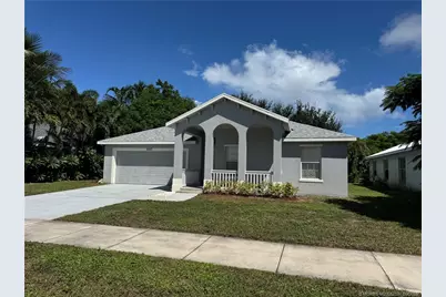 4567 SE Murray Cove Circle, Stuart, FL 34997 - Photo 1