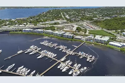 275 NW Flagler Avenue #401, Stuart, FL 34994 - Photo 1