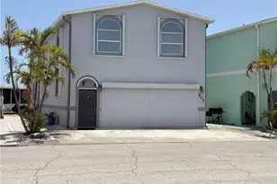 905 Nettles Blvd, Jensen Beach, FL 34957 - Photo 1