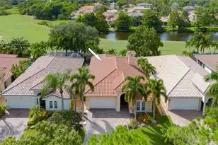 814 SW Palm Cove Dr, Palm City, FL 34990 - Photo 1