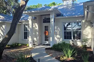 1418 NE Oak Bluff Ln, Jensen Beach, FL 34957 - Photo 1