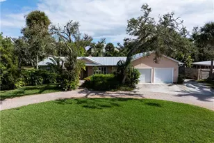 4812 Sunset Dr, Vero Beach, FL 32963 - Photo 1