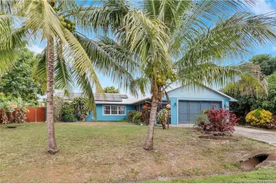 401 SW Ewing Avenue, Port Saint Lucie, FL 34983 - Photo 1