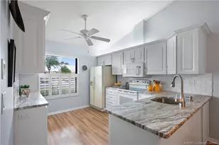 7624 SE Sugar Sand Cir, Hobe Sound, FL 33455 - Photo 1