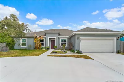2172 SE South Buttonwood Drive, Port Saint Lucie, FL 34952 - Photo 1