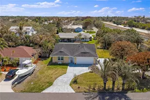 7954 SE Carlton St, Hobe Sound, FL 33455 - Photo 1