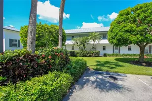 802 SE Central Pkwy, Stuart, FL 34994 - Photo 1
