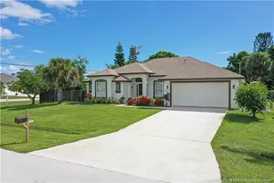2097 SE Dranson Cir, Port Saint Lucie, FL 34952 - Photo 1