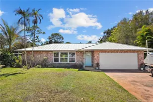803 NW Spruce Ridge Dr, Stuart, FL 34994 - Photo 1