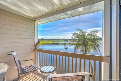 310 NE Golfview Circle #310, Stuart, FL 34996 - Photo 1