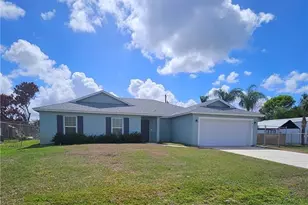 1410 SW Flounder Ln, Port Saint Lucie, FL 34953 - Photo 1