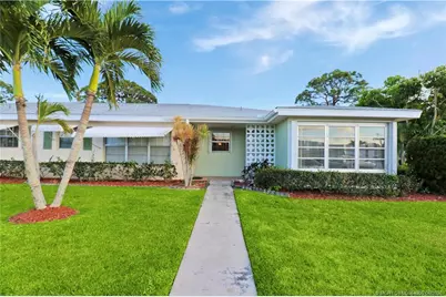 211 Manatee Lane #D, Fort Pierce, FL 34982 - Photo 1