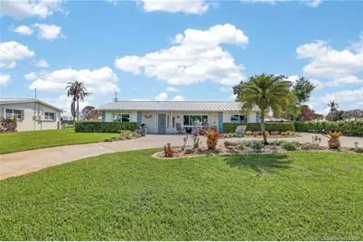 2004 5th Court SE, Vero Beach, FL 32962 - Photo 1