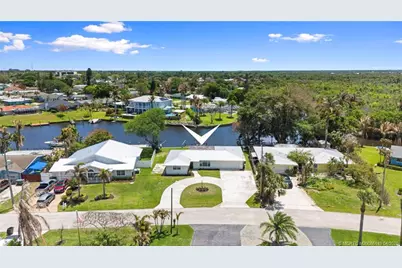 207 Olive Avenue, Port Saint Lucie, FL 34952 - Photo 1