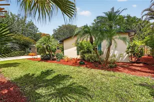 330 SW Winnachee Dr, Stuart, FL 34994 - Photo 1