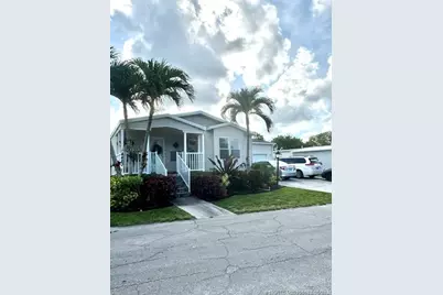 4463 Edwina Lane #484, Lake Worth, FL 33463 - Photo 1