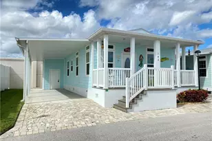 142 NE Coastal Dr, Jensen Beach, FL 34957 - Photo 1