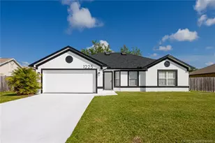 1225 SW Hunnicut Ave SW, Port Saint Lucie, FL 34953 - Photo 1