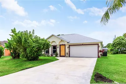 432 NW Raymond Lane, Port Saint Lucie, FL 34983 - Photo 1