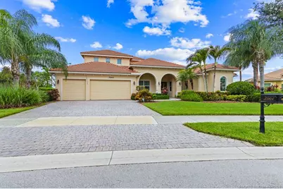7664 SE Belle Maison Drive, Stuart, FL 34997 - Photo 1