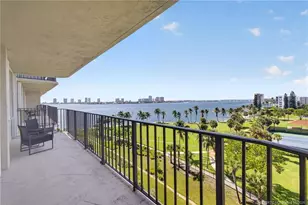 801 Lake Shore Dr, Lake Park, FL 33403 - Photo 1