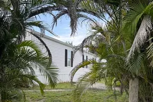 8423 SE Sandy Ln, Hobe Sound, FL 33455 - Photo 1