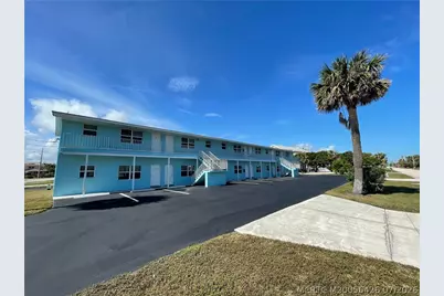 661 Hernando Street #7, Fort Pierce, FL 34949 - Photo 1