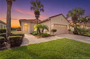 313 NW Alana Ave, Port Saint Lucie, FL 34986 - Photo 1