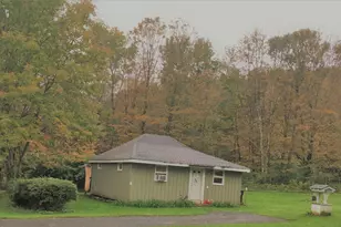 775 Williamstown Rd, Lanesborough, MA 01237 - Photo 8