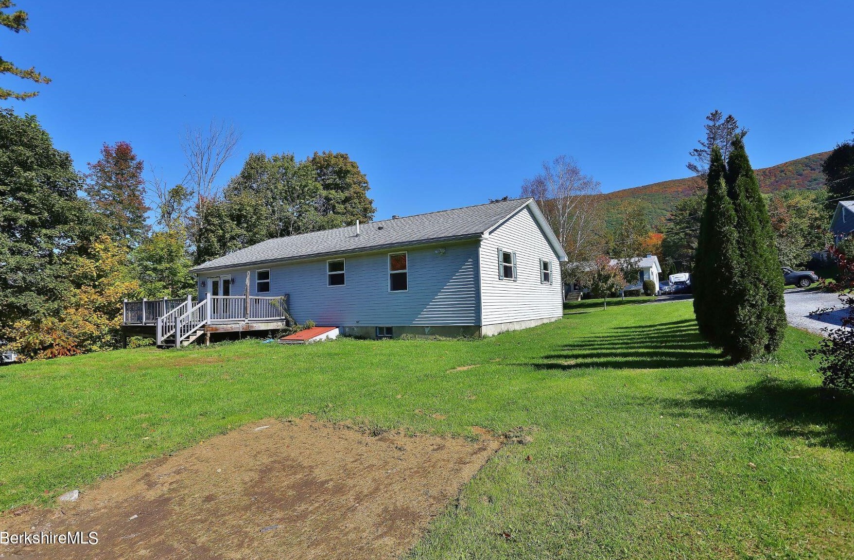 45 D St, Clarksburg MA  01247-2913 exterior