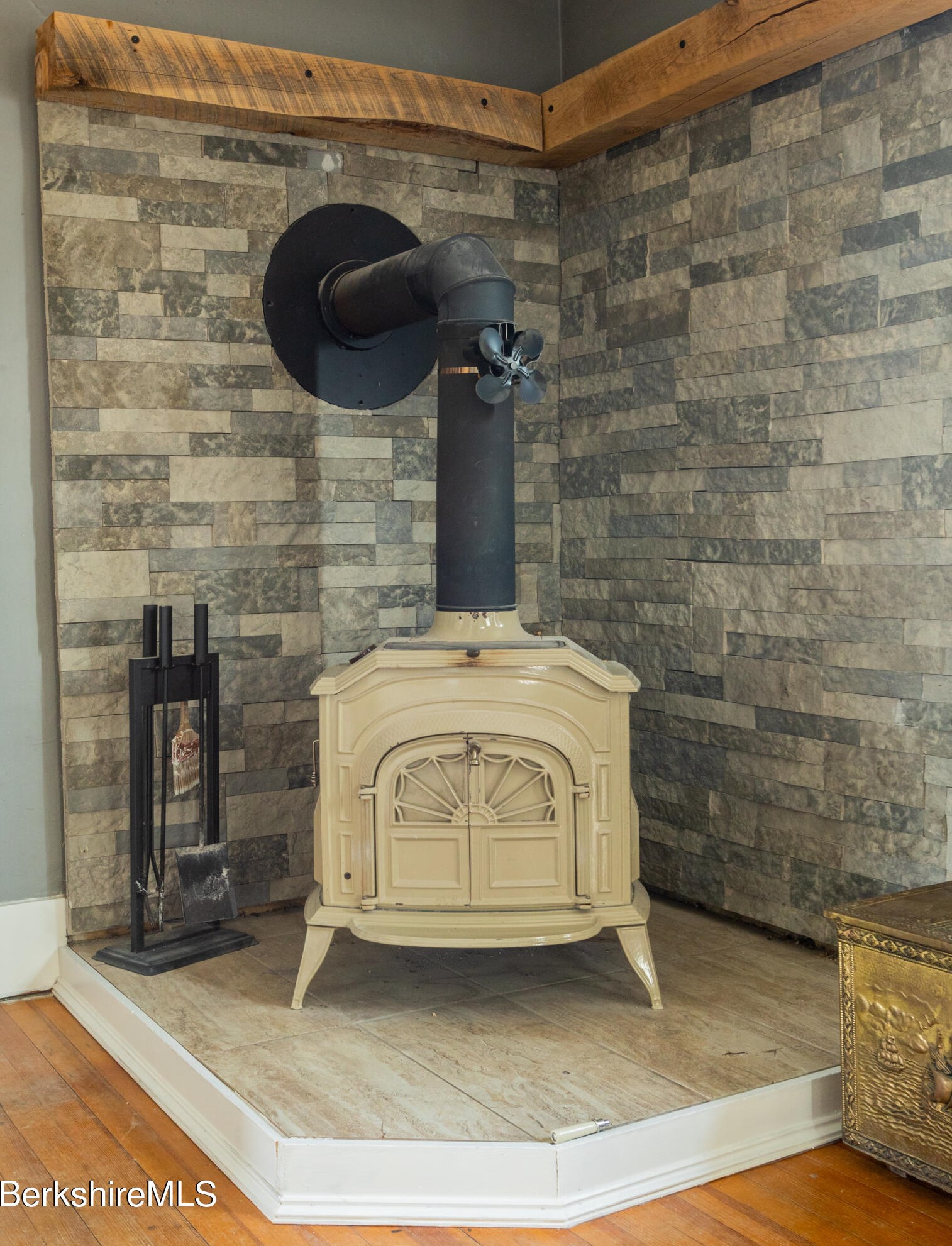 58 Franklin St, Pittsfield MA 01201-7729 exterior