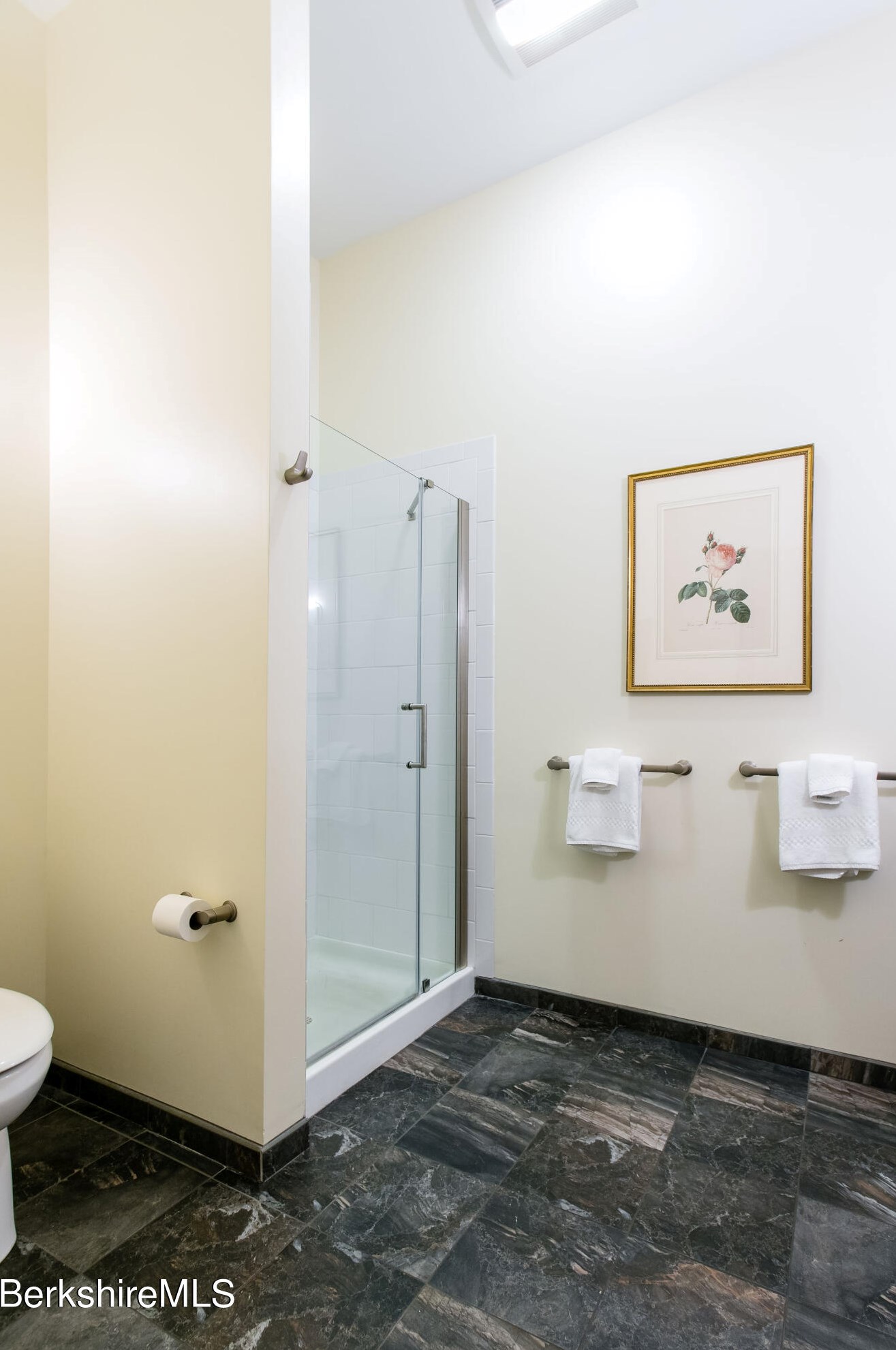 281 Main St, Alford MA 01230-6109 exterior