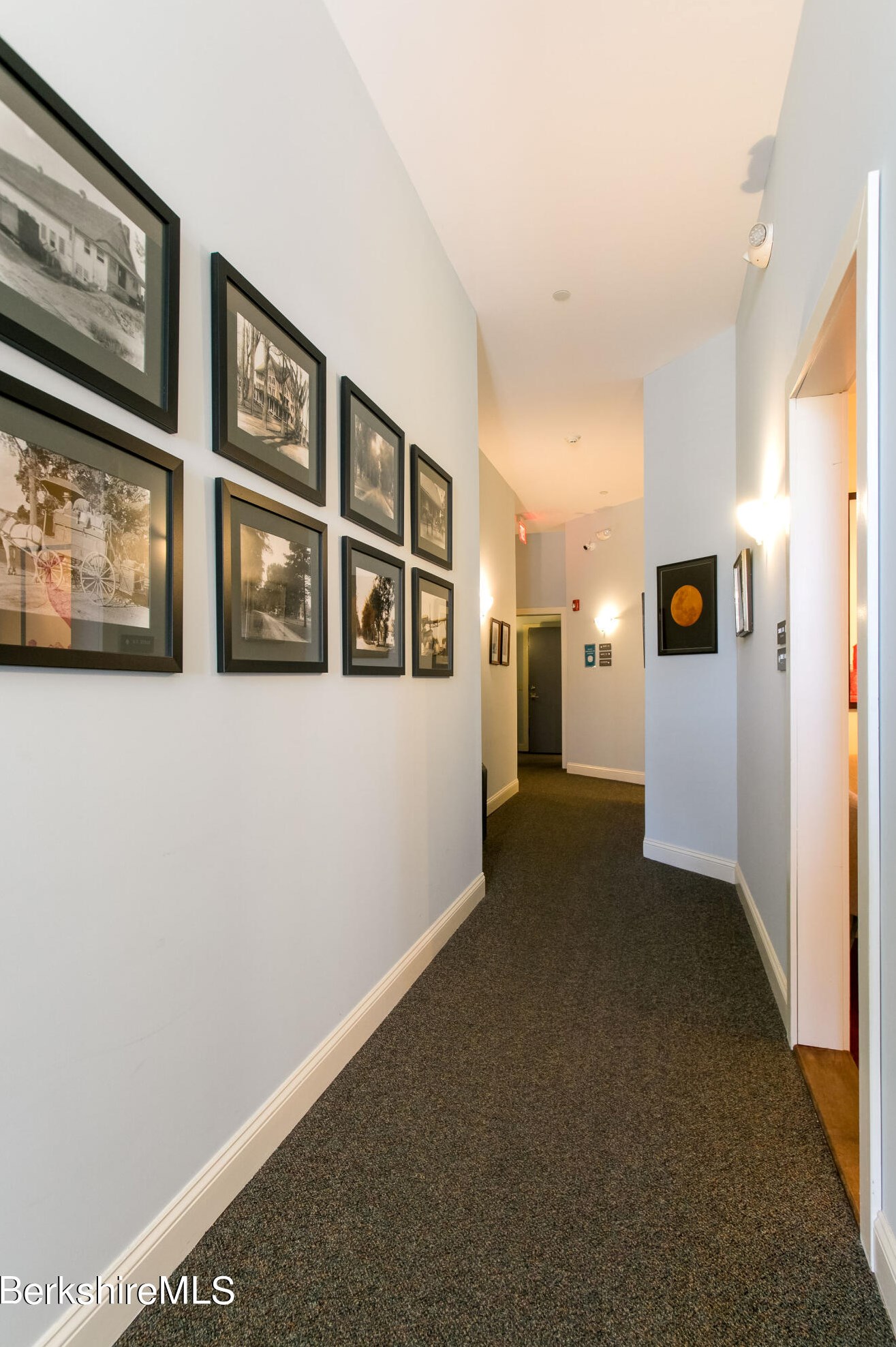 281 Main St, Alford MA 01230-6109 exterior