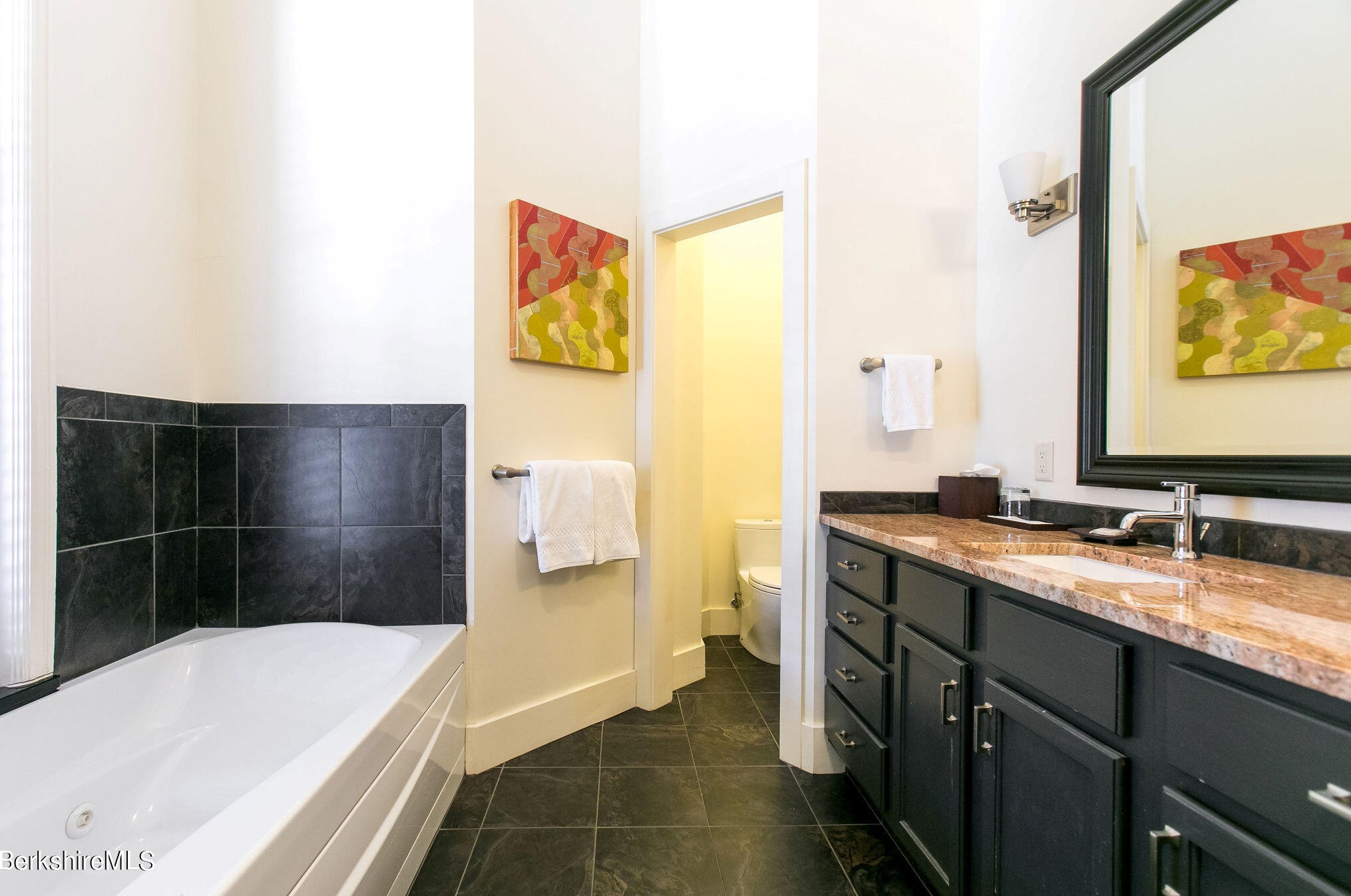 281 Main St, Alford MA 01230-6109 exterior