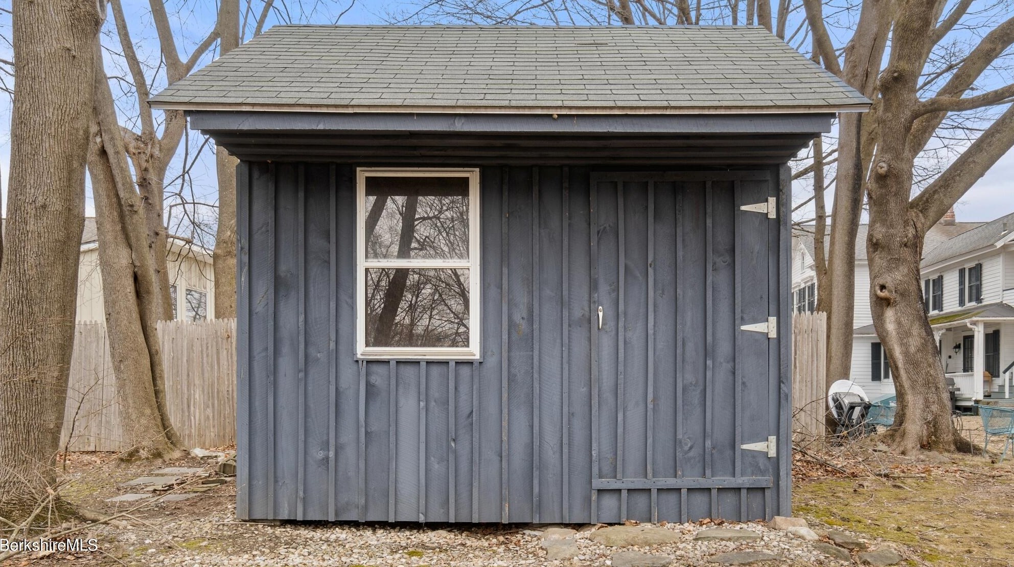 24 Manville St, Alford MA 01230-1912 exterior