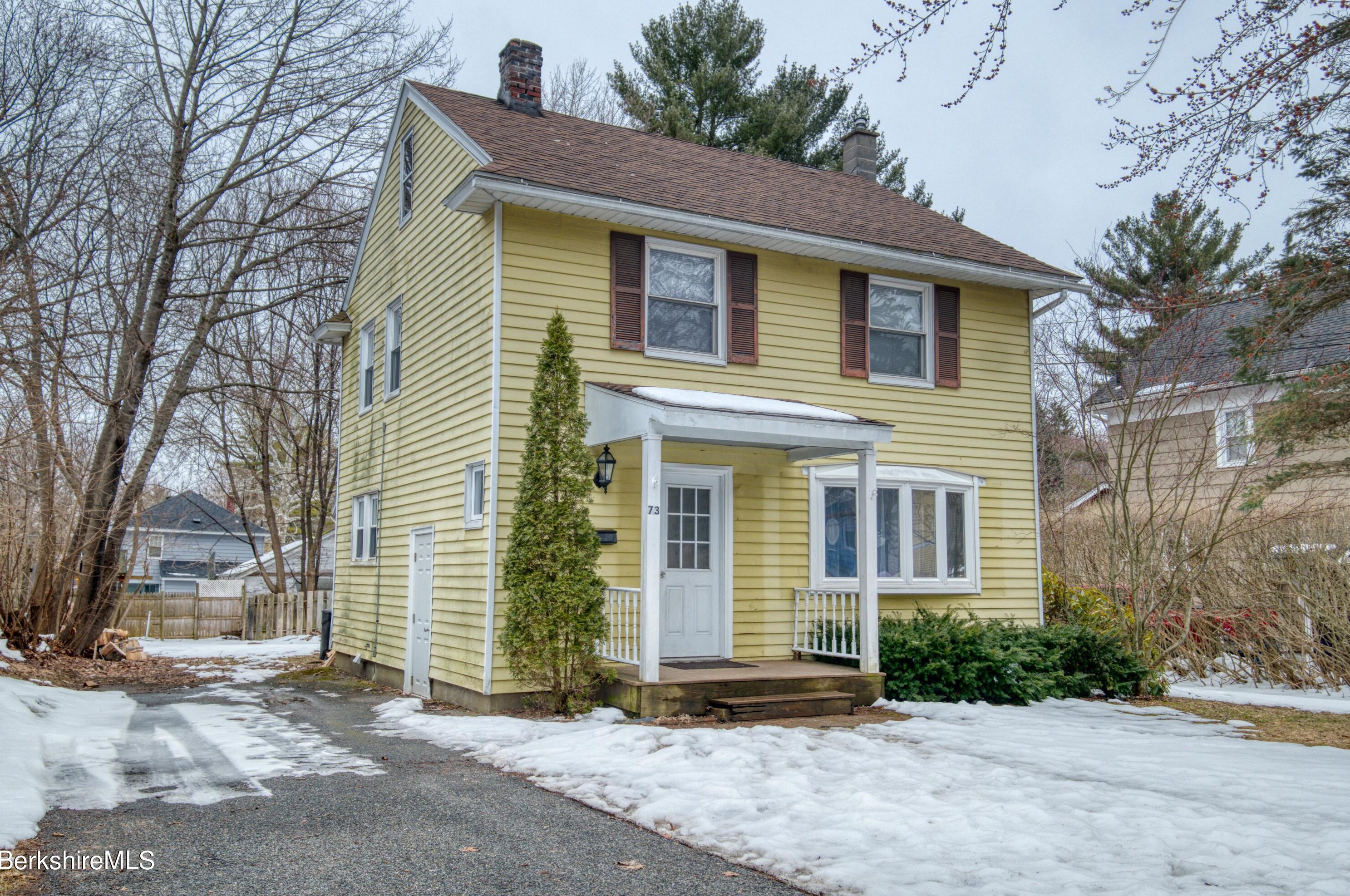 73 Backman Ave, Pittsfield, MA 01201 exterior
