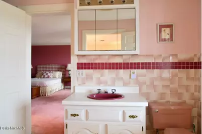 84 B Undermountain Rd, Egremont, MA 01258 - Photo 50