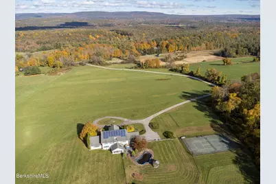 84 B Undermountain Rd, Egremont, MA 01258 - Photo 2