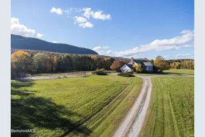 84 B Undermountain Rd, Egremont, MA 01258 - Photo 8