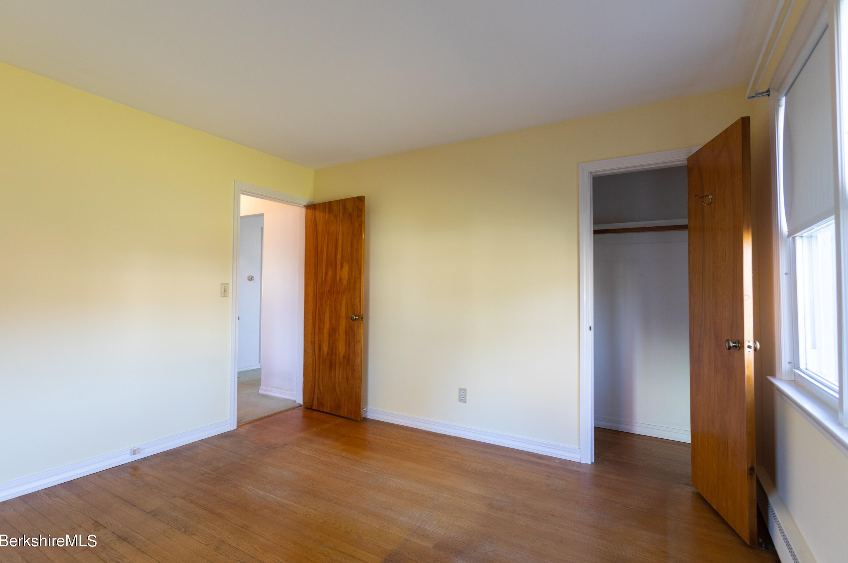 42 Lillian St, Pittsfield MA 01201-5652 exterior