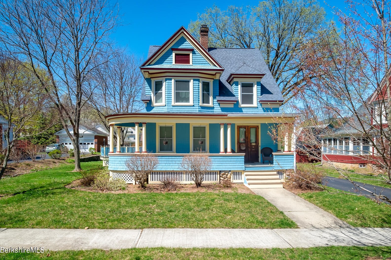 61 Marion Ave, Clarksburg, MA 01247